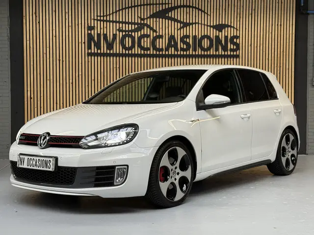 Volkswagen Golf 2.0 GTI 2012 Benzine 3