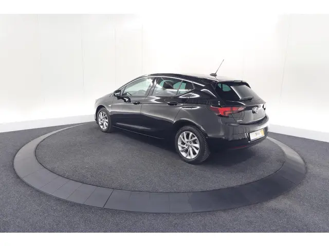 Opel Astra 1.2 Business Edition 2021 Benzine 64