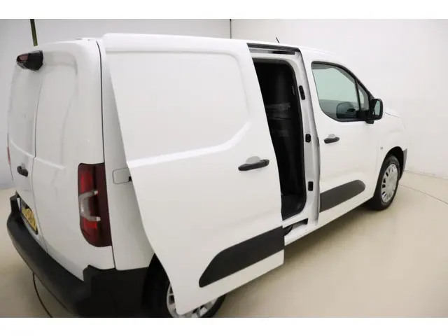 Opel Combo 1.5D L1H1 Edition 2019 Diesel 15