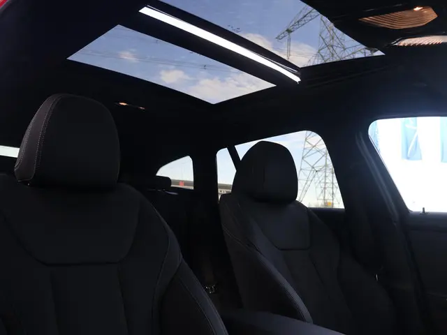 BMW 3 Serie Touring 330e 2025 Hybride Benzine 40