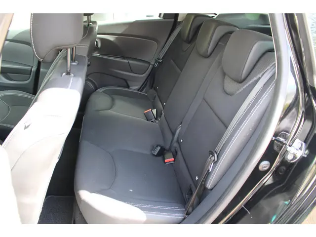 Renault Clio Estate 0.9 TCe Zen 2017 Benzine 31