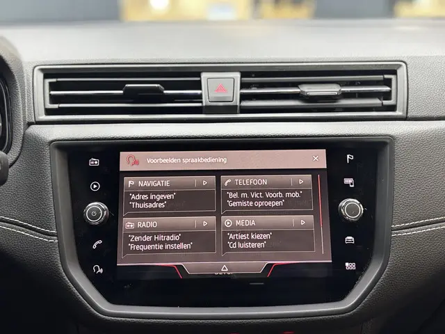 SEAT Arona TSI 1.0 X Cellence 2020 Benzine 25