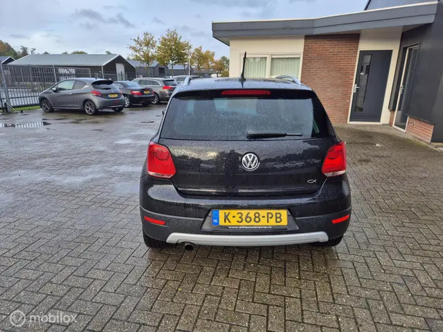 Volkswagen Polo 1.2 TSI Cross 2013 Benzine 4