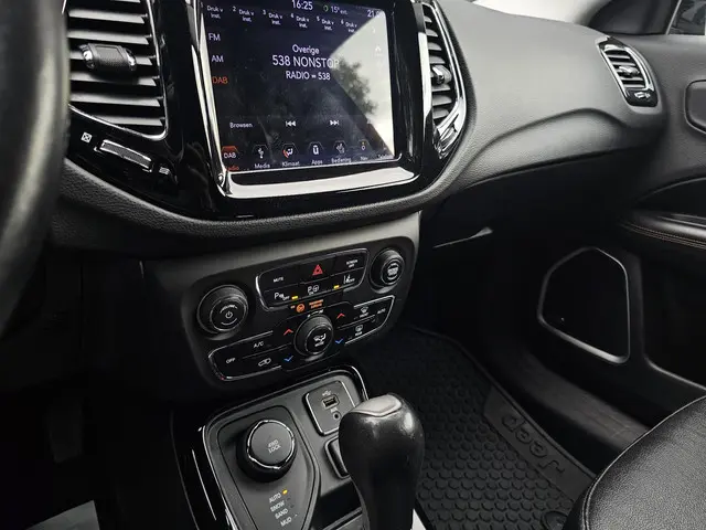 Jeep Compass 1.4 MultiAir Limited 4x4 2018 Benzine 18