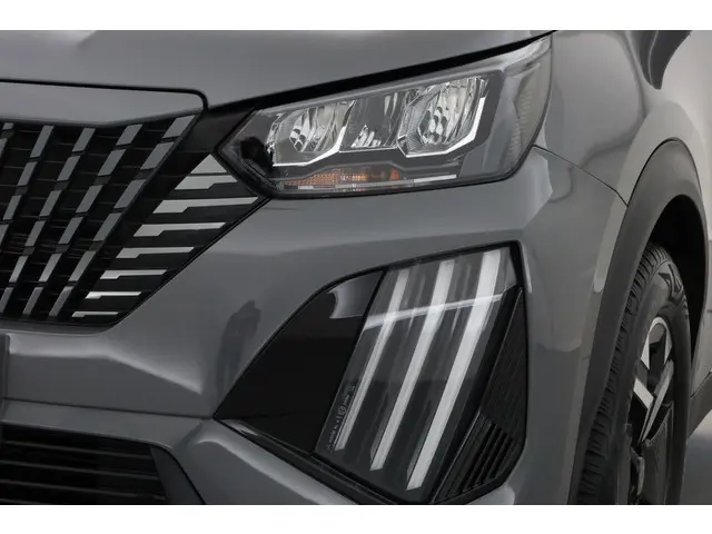 Peugeot 2008 1.2 PureTech 130 Allure 2024 Benzine 22