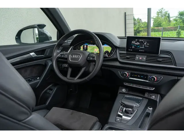 Audi Q5 TFSI e Quattro 2020 Hybride Benzine 5