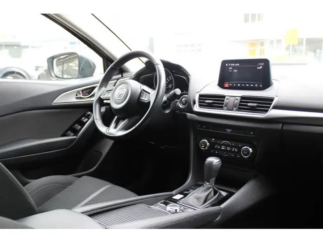 Mazda 3 HB 2.0 SkyActiv-G 120 TS+ 2017 Benzine 12