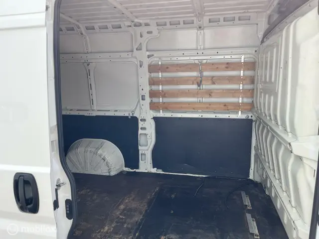 Peugeot Boxer Bestel 330 2.2 HDI L2H2 2016 Diesel 7