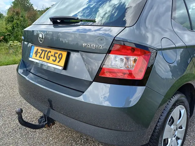 Škoda Fabia 1.2 TSI Ambition 2015 Benzine 15