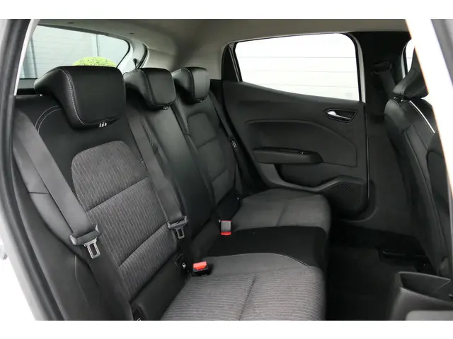 Renault Clio 1.0 TCe Intens 2020 Benzine 34