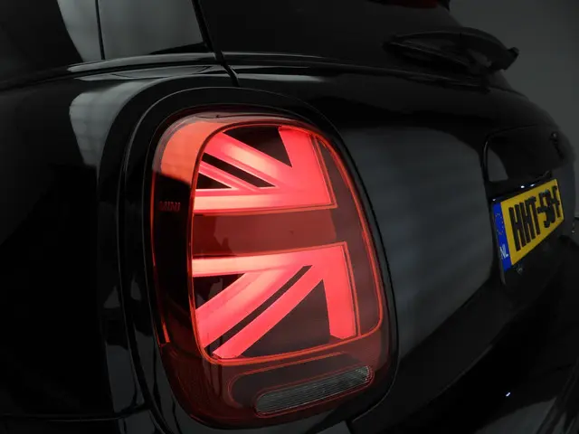 MINI 3-Deurs John Cooper Works 2021 Benzine 41