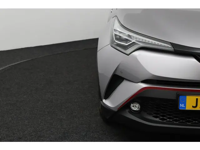Toyota C-HR 1.8 Hybrid Bi-Tone 2018 Hybride Benzine 37