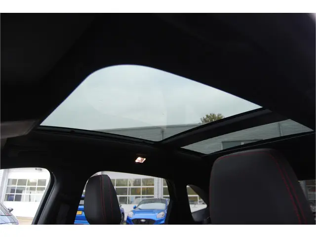 Ford Kuga 2.5 PHEV 243PK ST-Line X 2025 Hybride Benzine 40