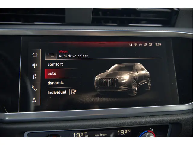Audi Q3 45 TFSI e Advanced edition 2021 Hybride Benzine 47