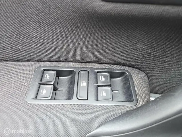 Volkswagen Polo 1.4 TDI Comfortline 2016 Diesel 15