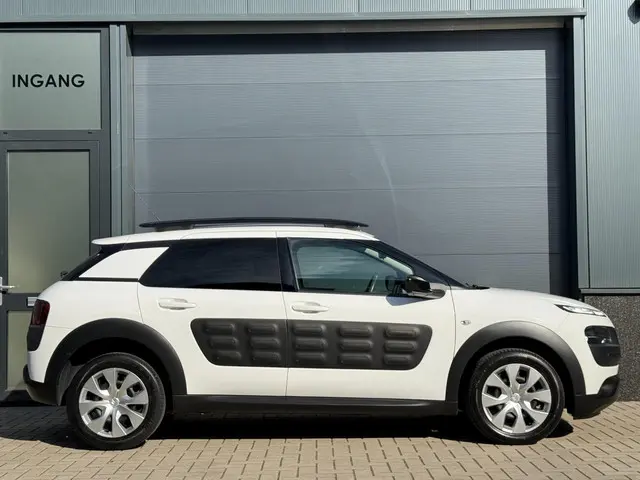 Citroën C4 Cactus 1.2 PureTech Feel 2016 Benzine 5