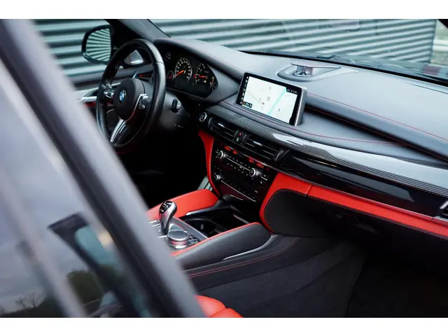 BMW X5 M 2018 Benzine 52