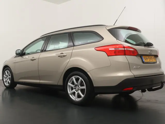 Ford Focus Wagon 1.0 Trend 2017 Benzine 3