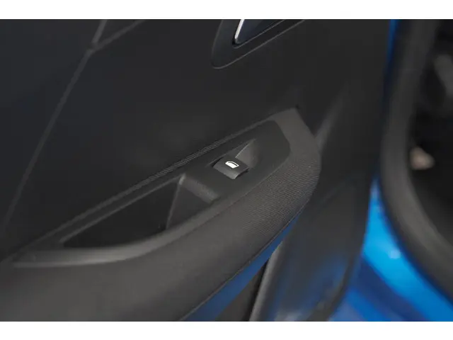 Peugeot 208 PureTech 100 Active 2024 Benzine 26