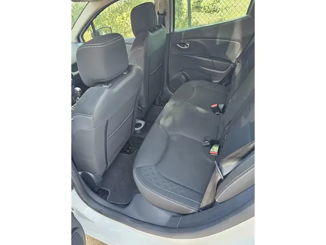 Renault Clio 0.9 TCe Limited 2019 Benzine 12