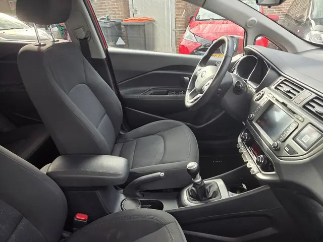 Kia Rio 2