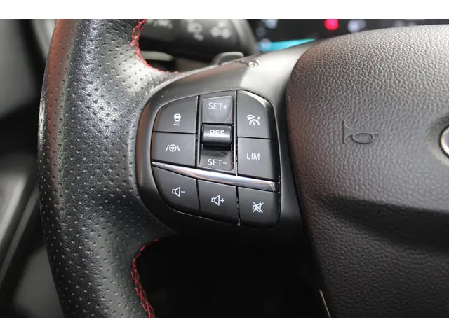 Ford Focus 1.5 EcoBoost ST Line Business 2019 Benzine 11