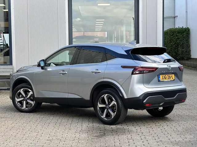 Nissan QASHQAI 1.3 MHEV Xtronic N-Connecta 2024 Benzine 27