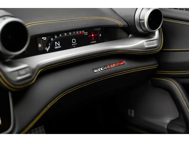 Ferrari GTC4Lusso 6.3 V12 2016 Benzine 25