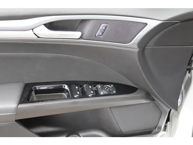 Ford Mondeo Wagon 1.5 TDCi Titanium 2017 Diesel 35