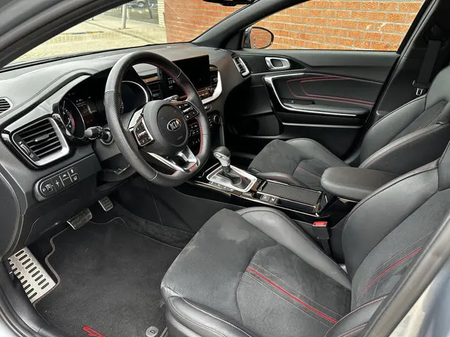 Kia ProCeed 1.6 T-GDi 204pk Automaat GT 2021 Benzine 15