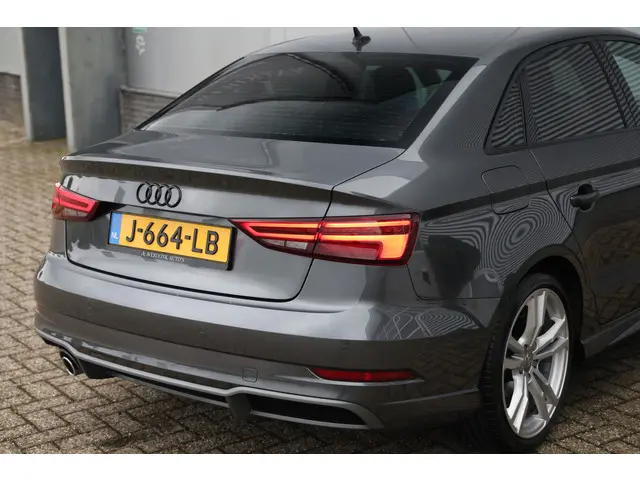 Audi A3 Limousine 30 TFSI 3x S-line 2020 Benzine 15
