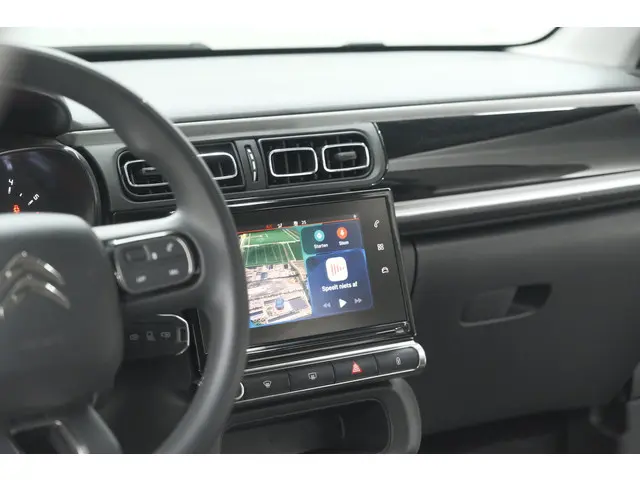 Citroën C3 PureTech 110 EAT6 C-Series 2024 Benzine 3