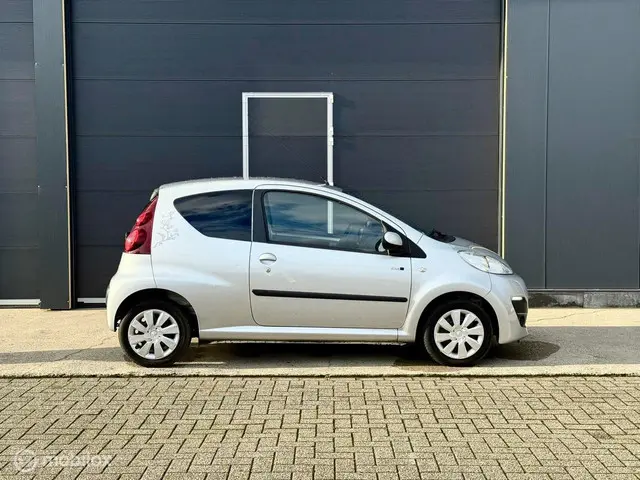 Peugeot 107 1.0 Active Facelift 2014 Benzine 5