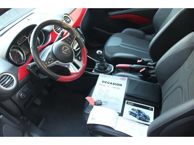 Opel ADAM 1.2 Sport 2015 Benzine 25