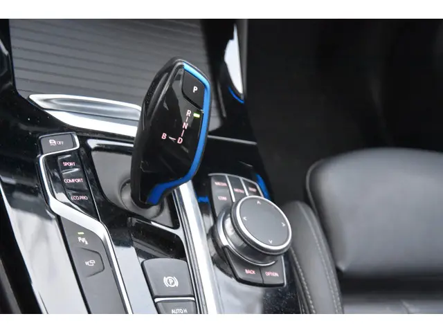 BMW iX3 High Executive 80 kWh 2021 Elektrisch 13