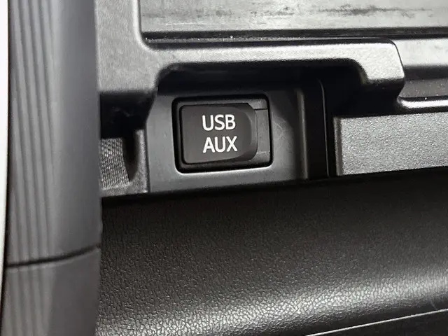 Toyota Verso-S 1.3 VVT-i Dynamic 2012 Benzine 20