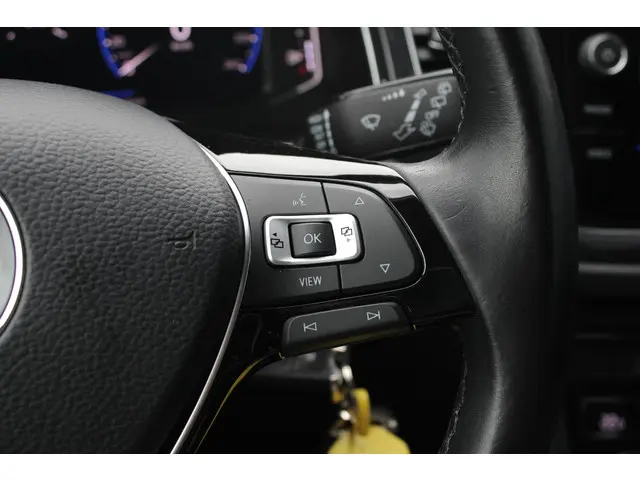 Volkswagen T-Roc 1.5 TSI Sport 2020 Benzine 22