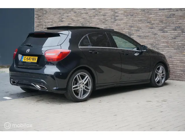 Mercedes-Benz A-Klasse 180 Prestige 2015 Benzine 34