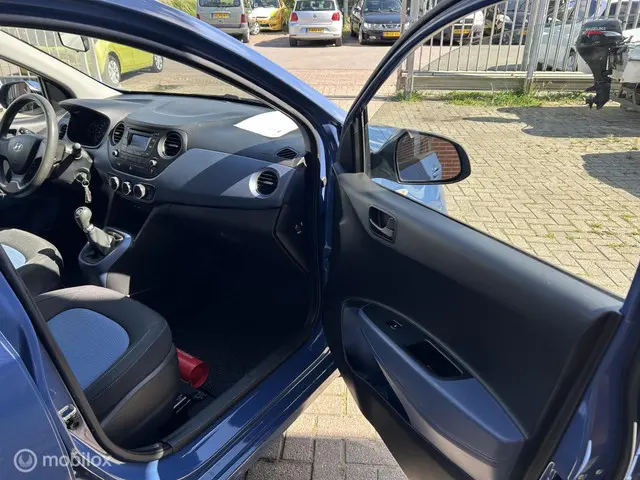 Hyundai i10 1.0i i-Motion 2014 Benzine 13