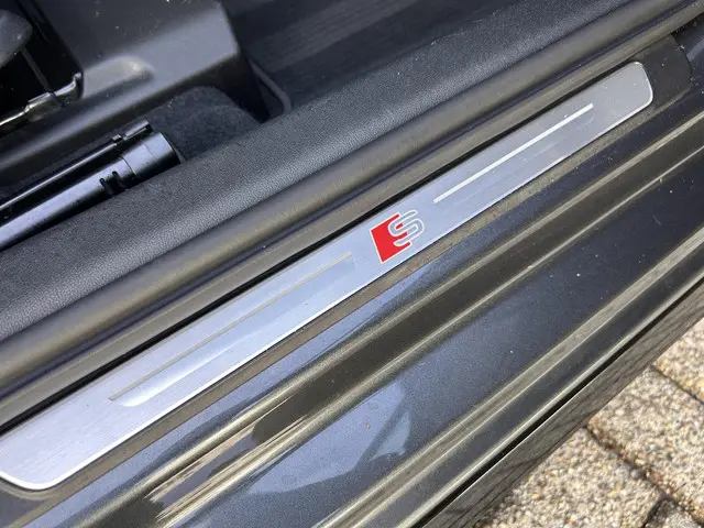 Audi A3 Sportback 30 TFSI S edition 2023 Benzine 17