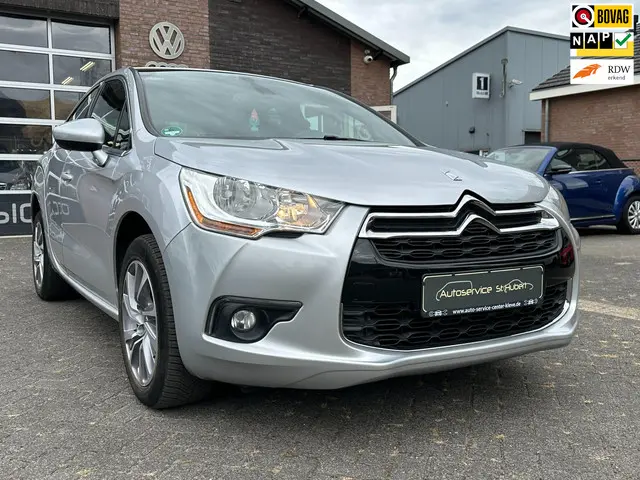 Citroën DS4 1.6 VTi So Chic. 94.500 KM. 2014 Benzine