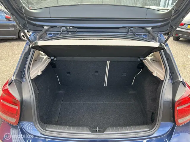 BMW 1 Serie 114i EDE Business+ 2013 Benzine 19