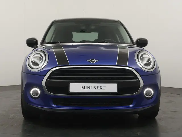 MINI 5-Deurs Cooper 2020 Benzine 6