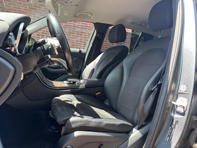 Mercedes-Benz GLC 250 d 4MATIC Edition 1 2016 Diesel 11
