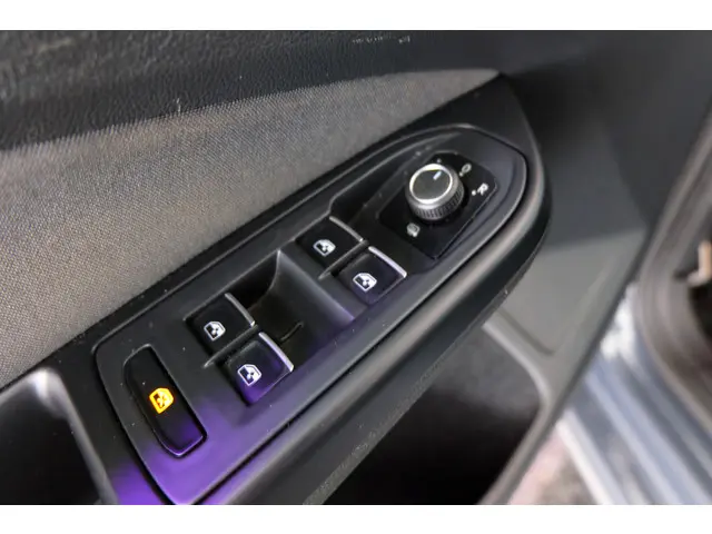 Volkswagen Golf 1.5 TSI R-Line 2020 Benzine 21