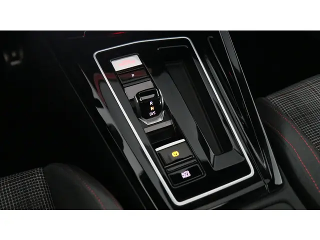 Volkswagen Golf GTI 2.0 TSI 245pk 2024 Benzine 41