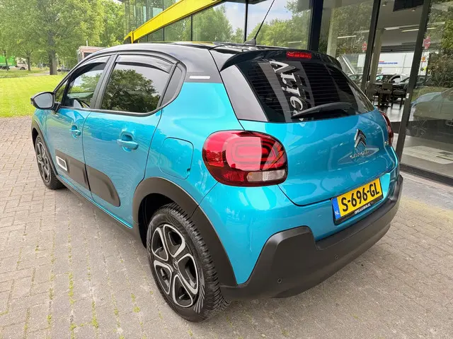 Citroën C3 1.2 PureTech Shine 2021 Benzine 3