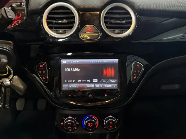 Opel ADAM 1.0 Turbo Rocks 2014 Benzine 9