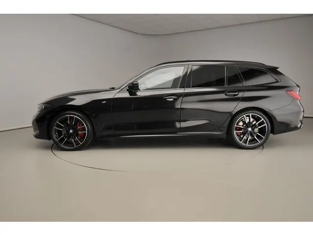 BMW 3 Serie Touring M340i xDrive 2024 Benzine 2