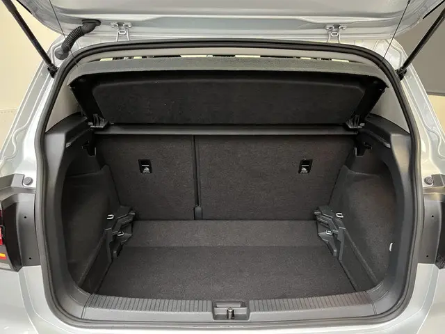 Volkswagen T-Cross 1.0 TSI Life 2019 Benzine 18